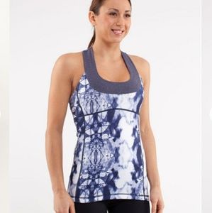 Lululemon Scoop Neck Workout Top
